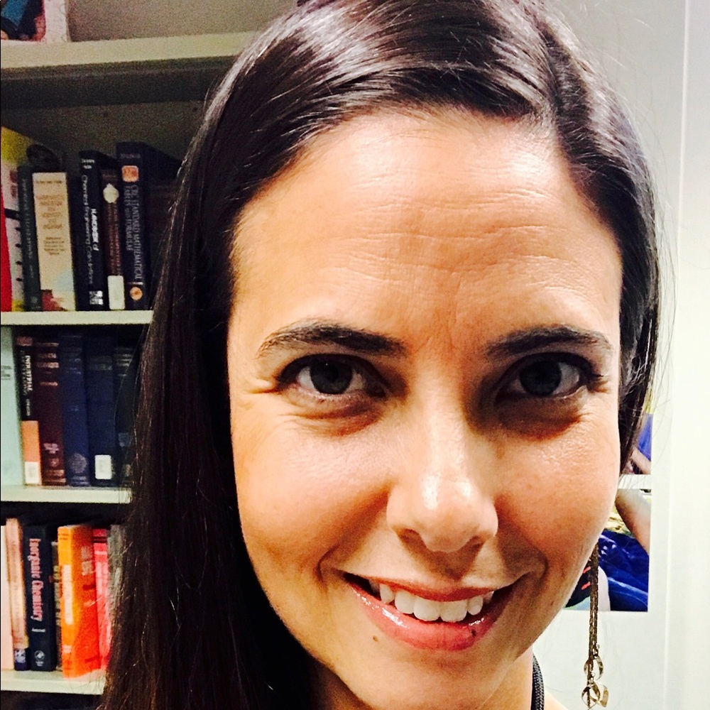 Meet your Posher, Courtney